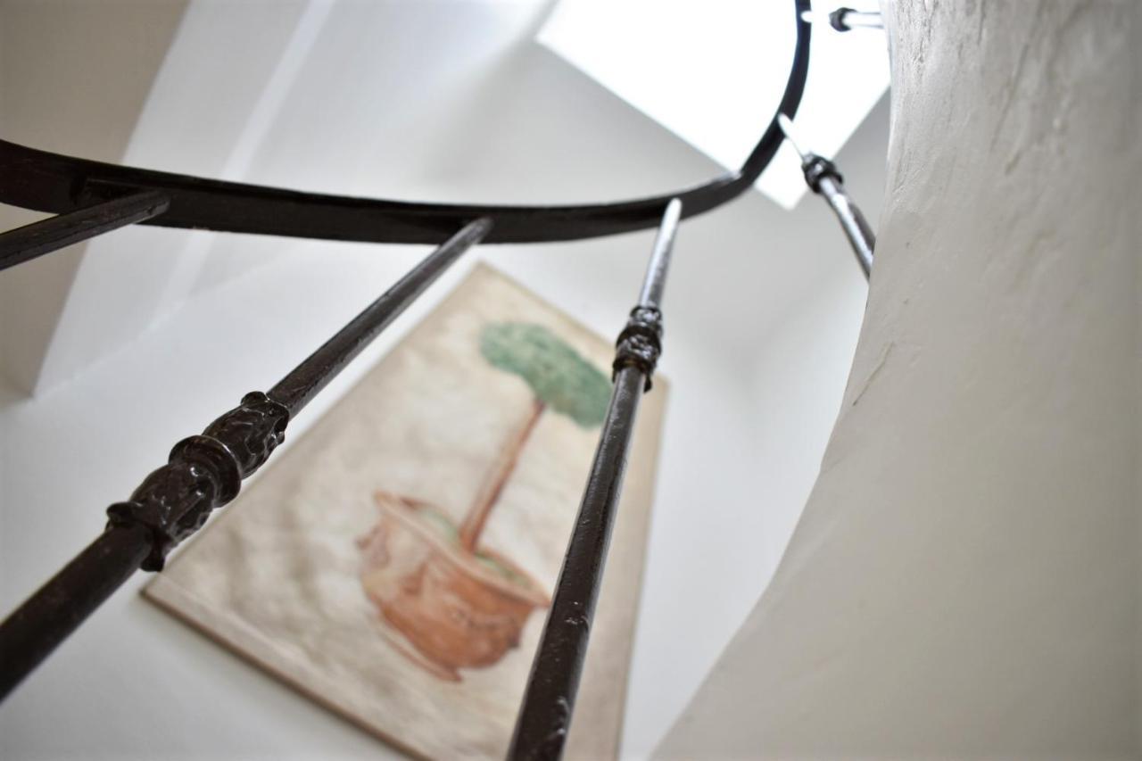 La Maison Bourgeoise - Adults Only Hotel Pourrieres Luaran gambar